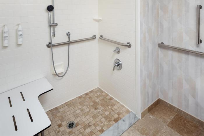 hampton inn nashua