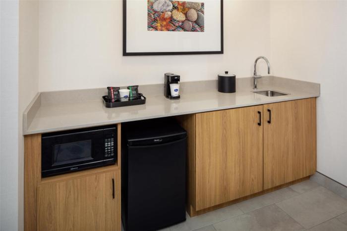 hampton inn nashua