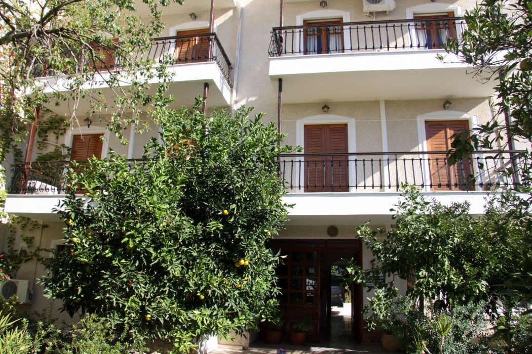 oasis apartments