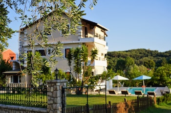 villa apollo parga