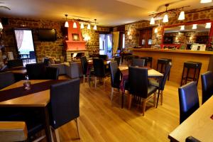 Mavraganeiko,Kokkoni>>Corinth,4 star