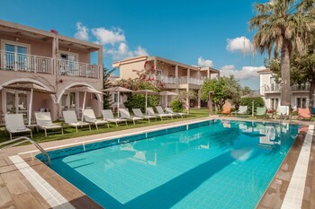aeolos boutique resort and suites