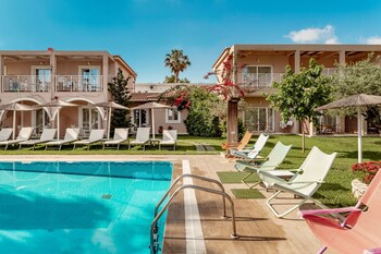 aeolos boutique resort and suites