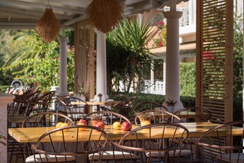 Aeolos Boutique Resort And Suites,Pineios>>Kalamaki,4 star