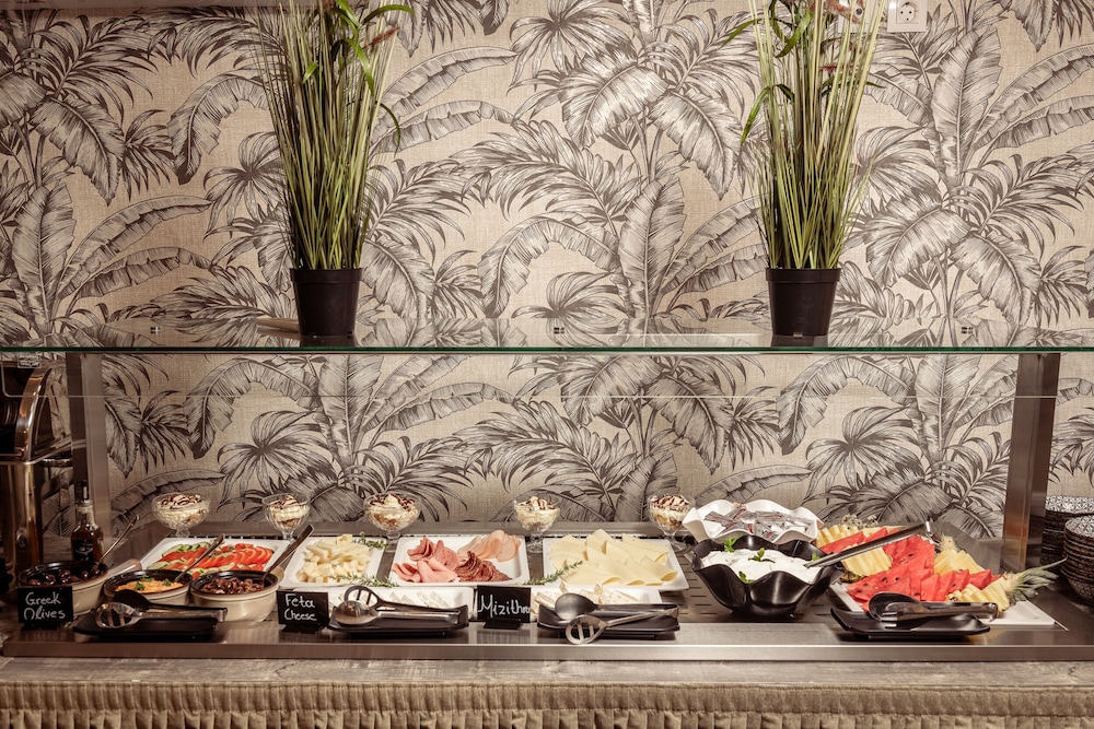 aeolos boutique resort and suites
