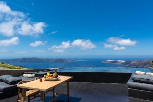 Andronis Concept Wellness Resort,Firostefani>>Fira,5 star