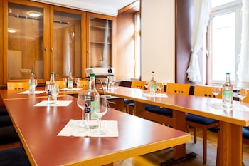 Hotel Rheinfelderhof,Saint-Louis>>Basel,3 star