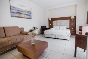thalassa apart hotel