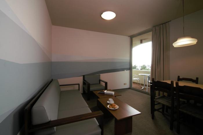 marina alimos hotel apartments