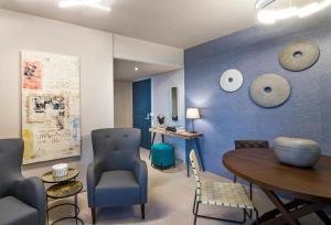 marina alimos hotel apartments