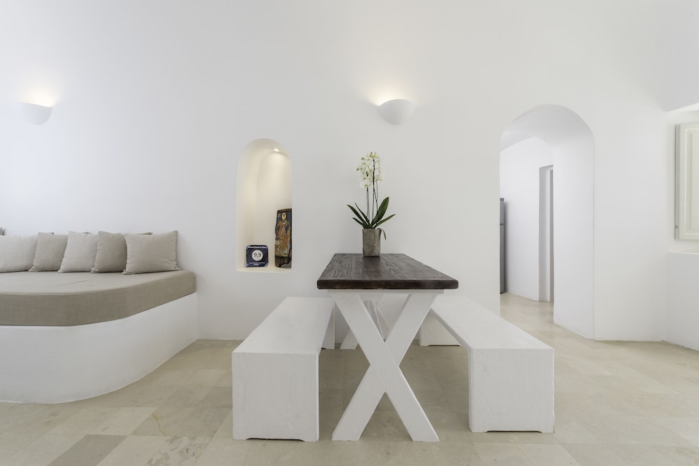 anemi house and villas
