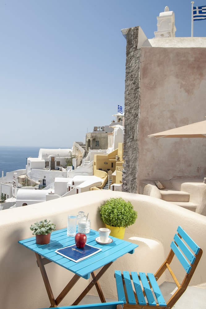 anemi house and villas