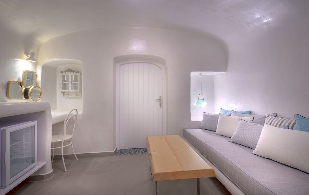 secret legend suites adults only