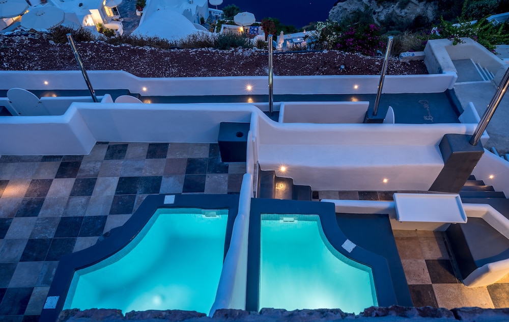 secret legend suites adults only