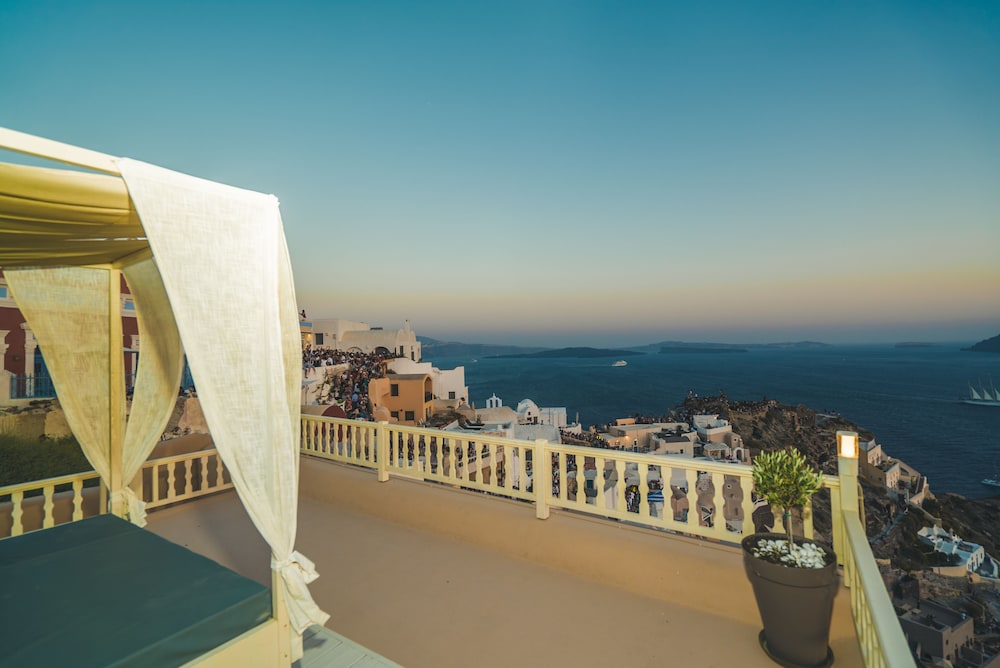 santorini