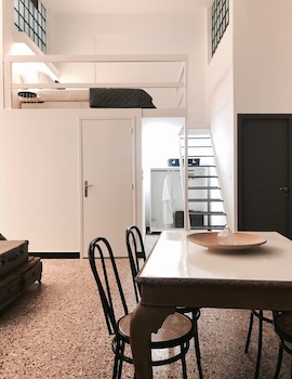 concierge monastiraki