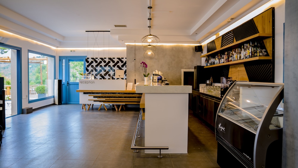 xenia residence and suites