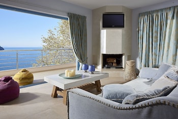 xenia residence and suites
