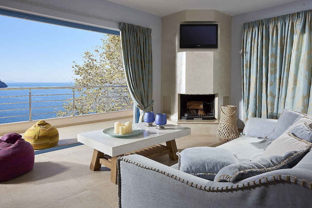 xenia residence and suites