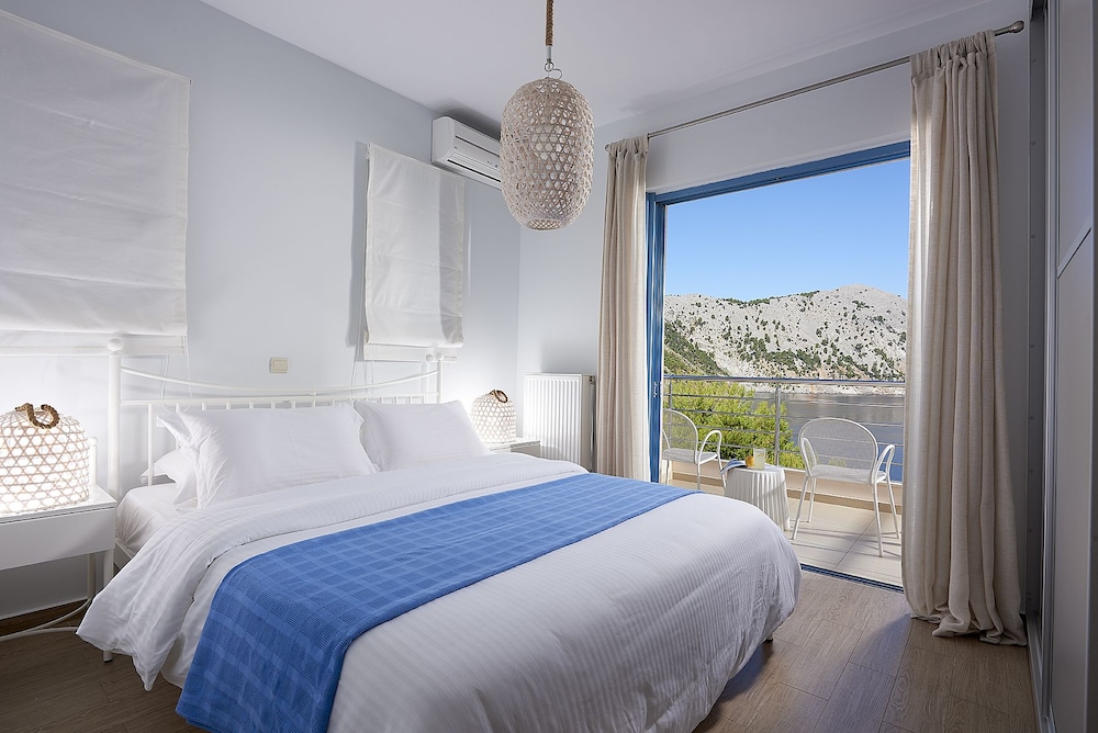 xenia residence and suites