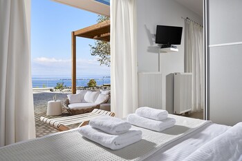 xenia residence and suites