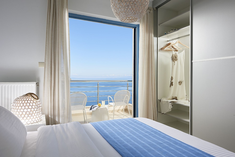 xenia residence and suites