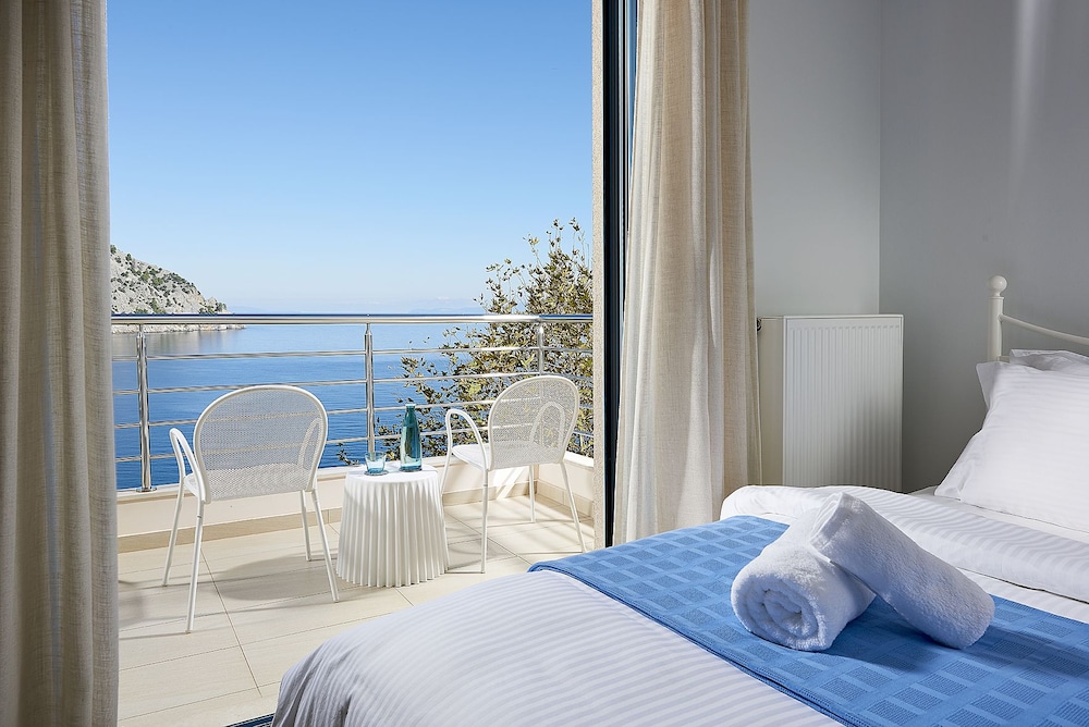 xenia residence and suites