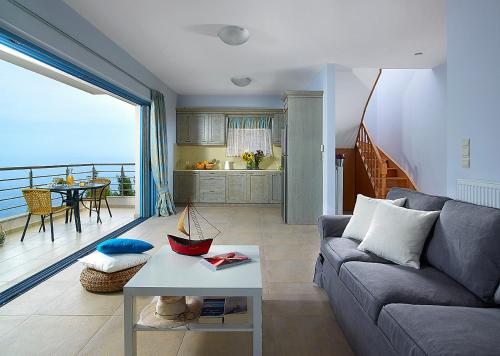 xenia residence and suites