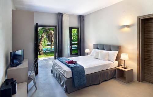 sani woods studios and apartments