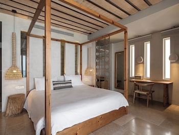 the theodore boutique hotel adults only 16 plus