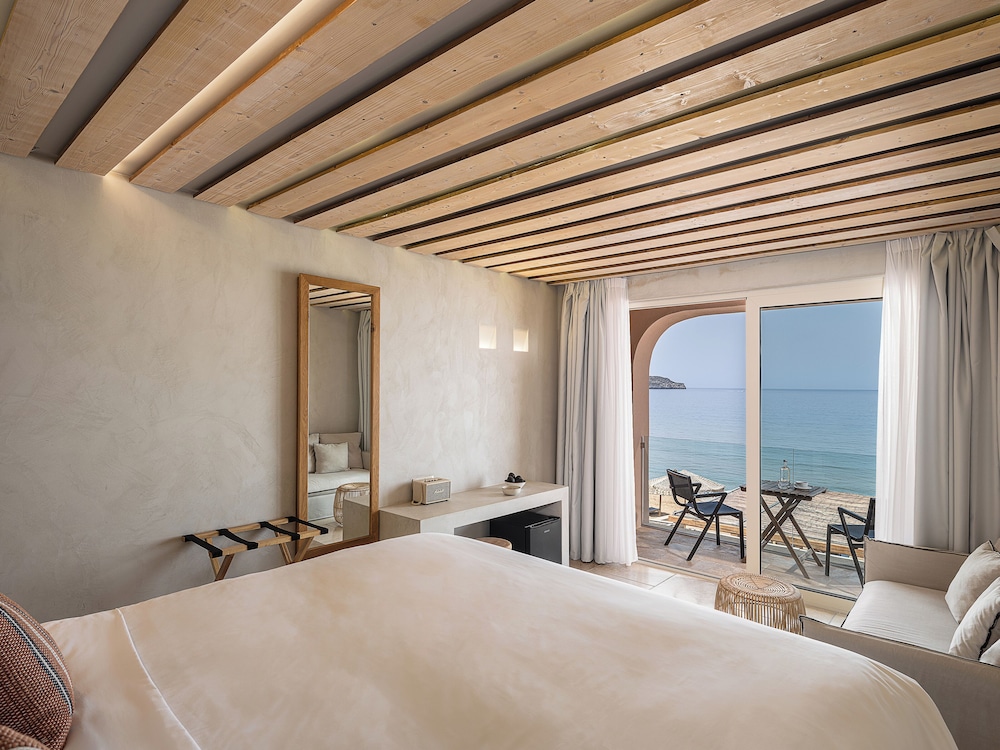 the theodore boutique hotel adults only 16 plus