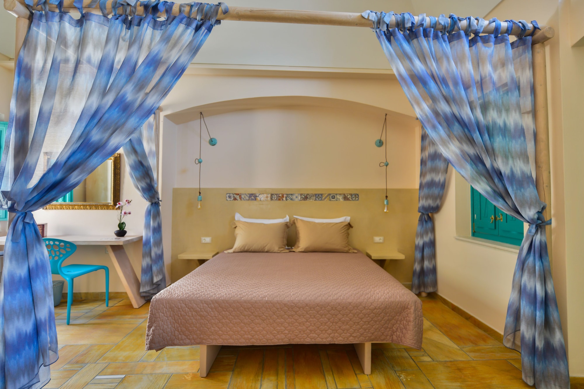 Passion Blue Villas,Perissa>>Oia,3 star