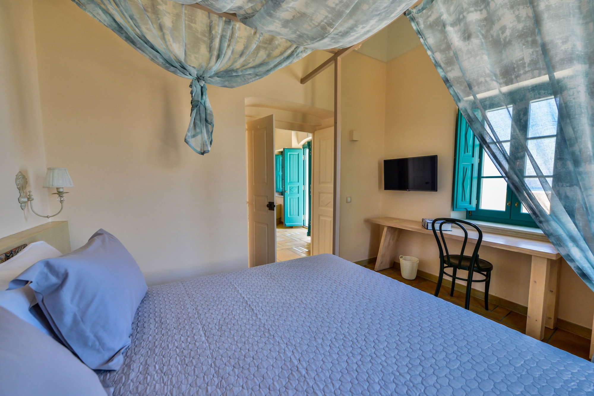 Passion Blue Villas,Perissa>>Oia,3 star