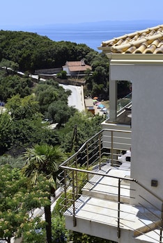 prima vista beachfront boutique hotel