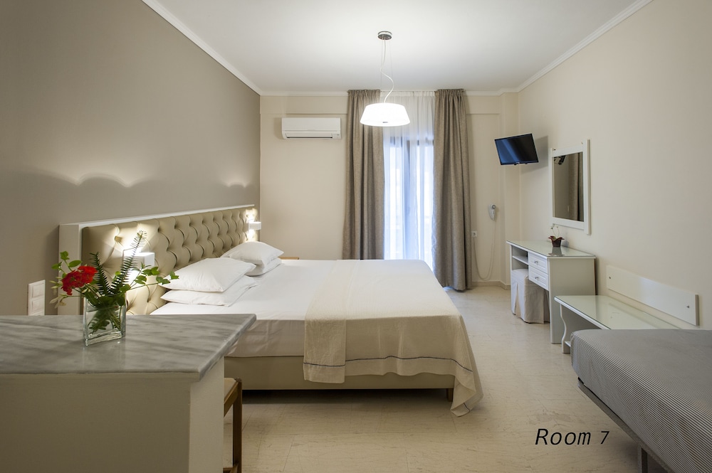 hotel oriana adults only