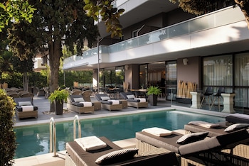 athenian riviera hotel and suites