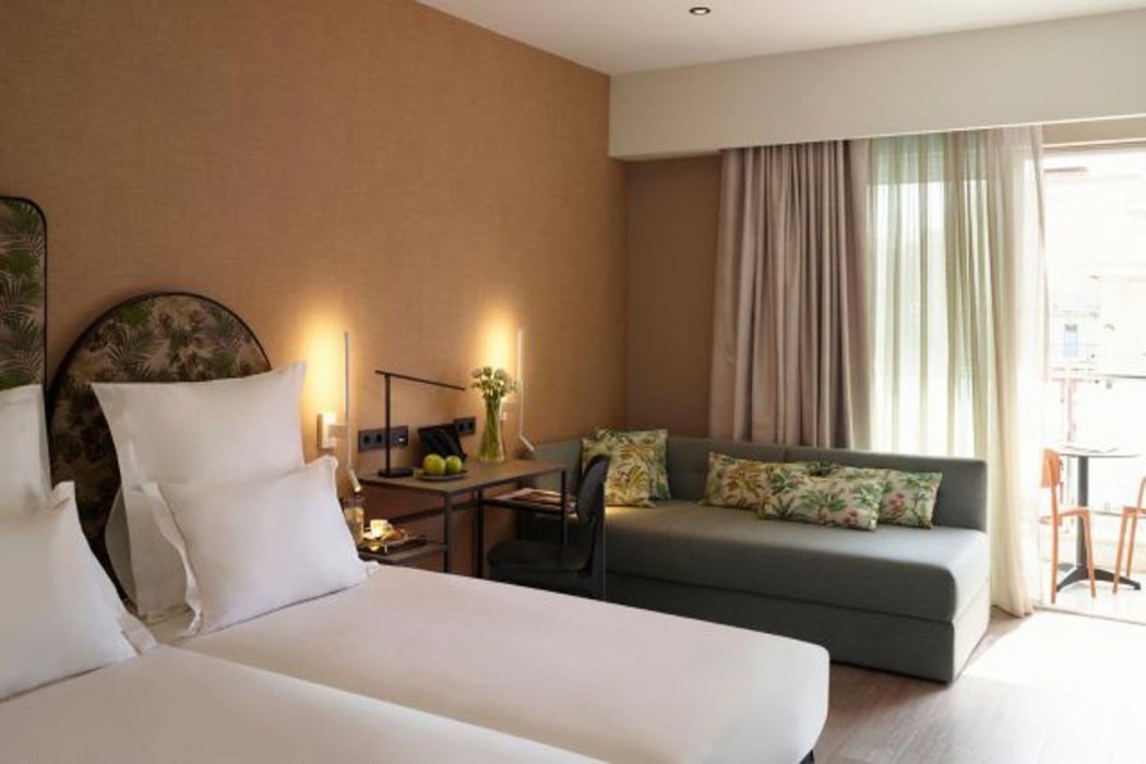 casual kubic athens hotel