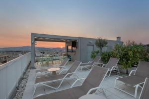 casual kubic athens hotel