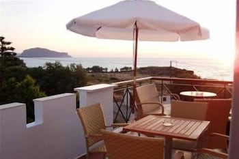 Iris Beach Hotel,Monemvasia>>Lakonia,2 star