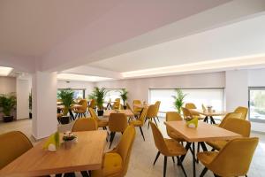 Meni Apartments Hotel,Museum Of Greek Gastronomy>>Athens,0 star