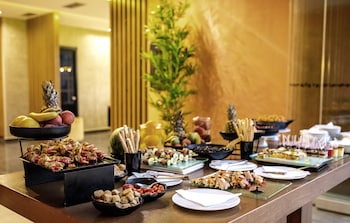 dyo suites