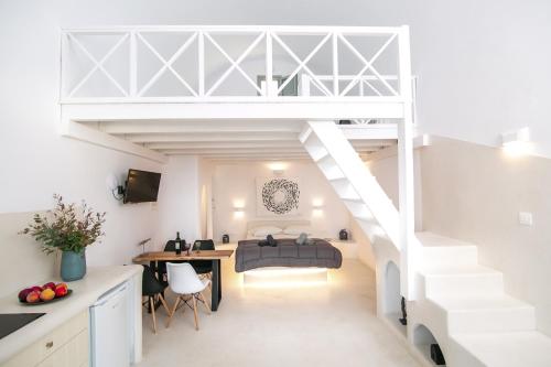 Shades Of White Villas,Fira>>Emporio,2 star