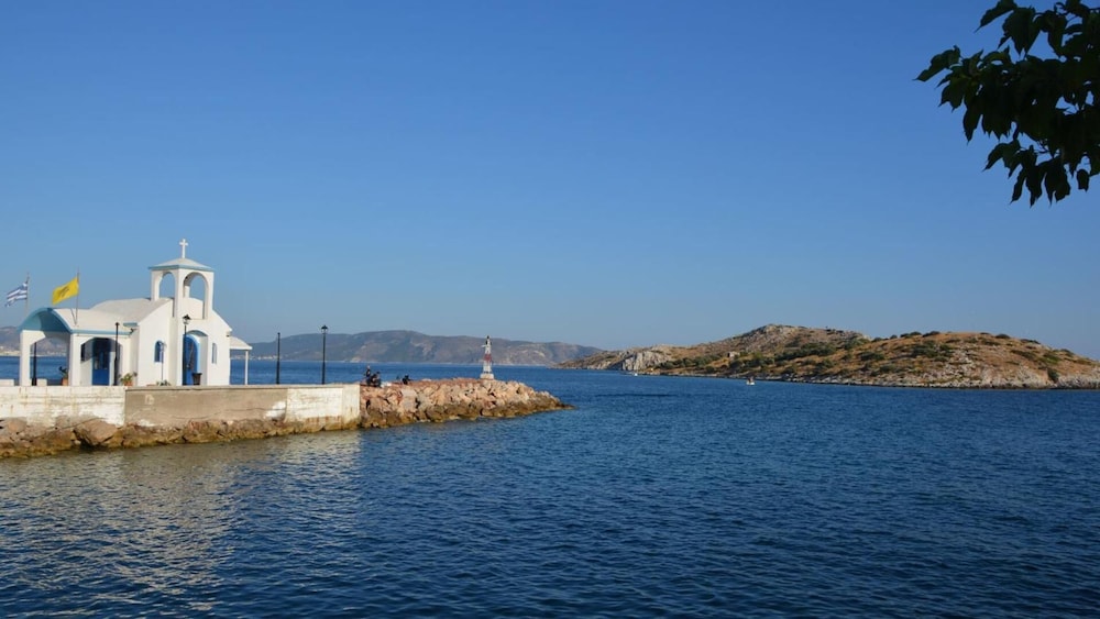 megara hotel