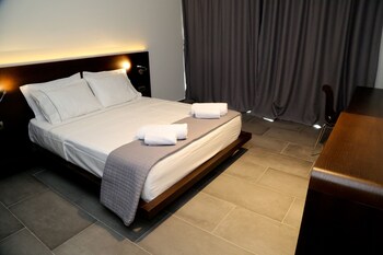 megara hotel