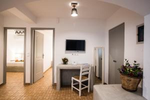 aletro cottage houses