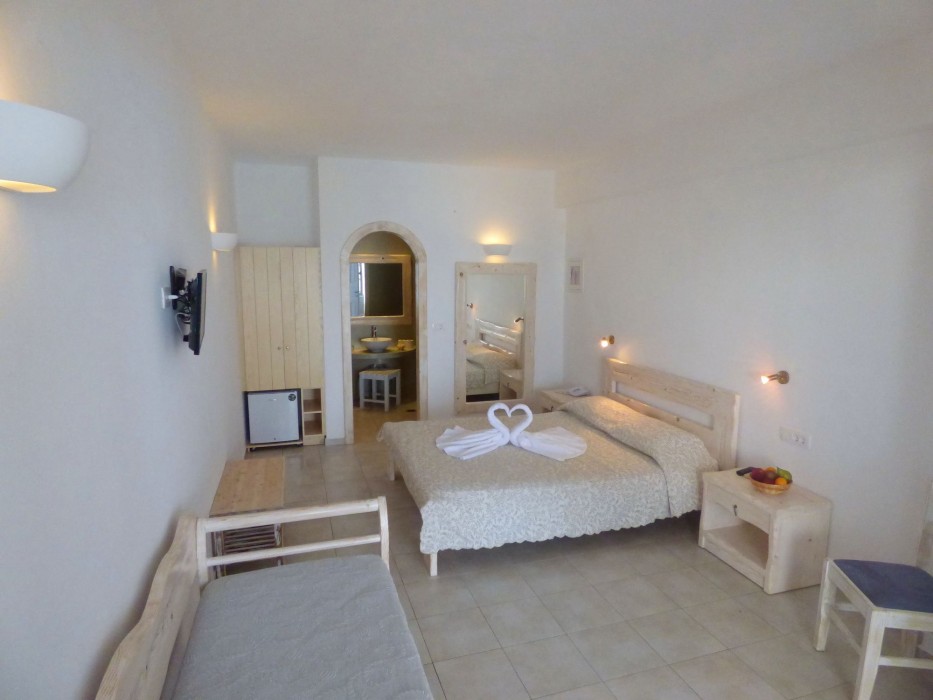 villa thiranthemis adults only