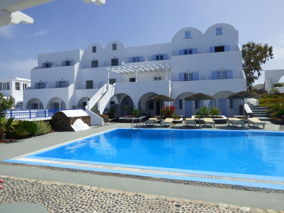 villa thiranthemis adults only
