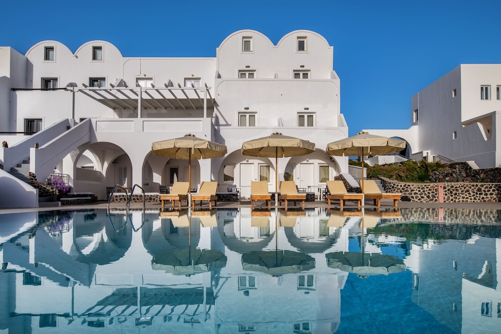 villa thiranthemis adults only