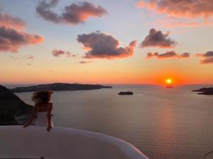 villa thiranthemis adults only