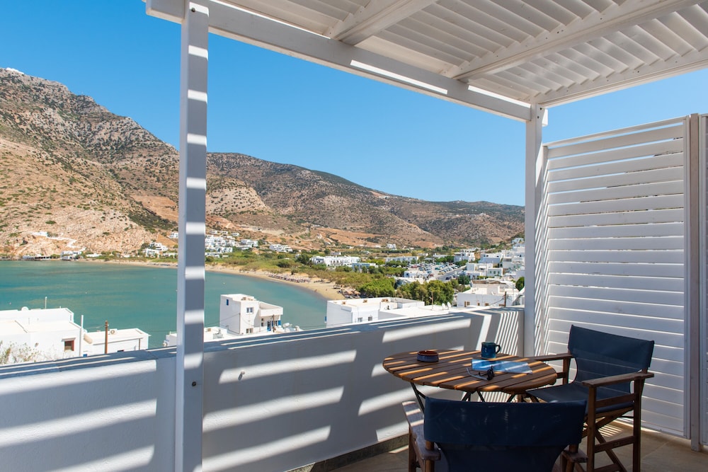 sifnos house rooms and spa